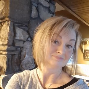 Meet your Posher, Kristal